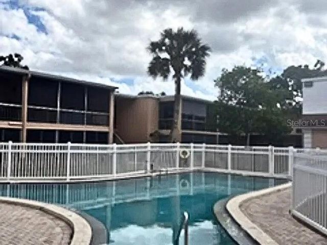 4718 JOSEPH COURT 220, Tampa, FL 33614