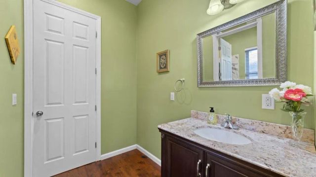 954 MIRAMAR DRIVE, Vista, CA 92081