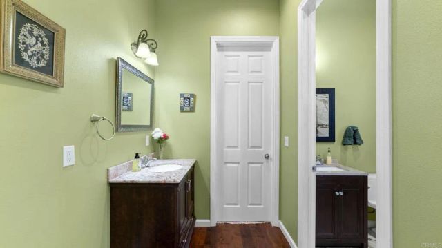 954 MIRAMAR DRIVE, Vista, CA 92081