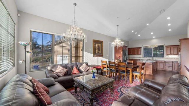 954 MIRAMAR DRIVE, Vista, CA 92081