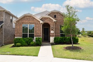 734 Village Green Drive, Argyle, TX 76226