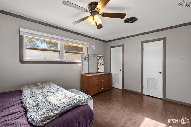 723 MAPLE STREET, Burkburnett, TX 76354