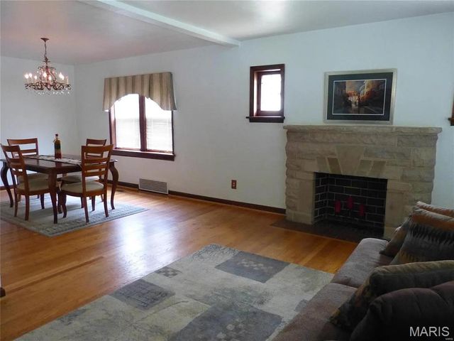 9043 Kathleen Avenue, Wilbur Park, MO 63123