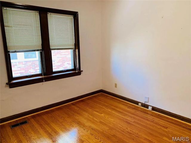 9043 Kathleen Avenue, Wilbur Park, MO 63123