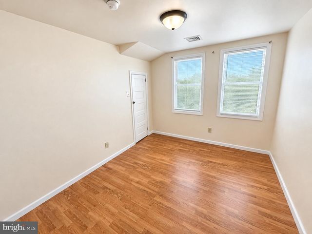 1501 RIVER RD, Cinnaminson, NJ 08077