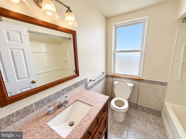 1501 RIVER RD, Cinnaminson, NJ 08077