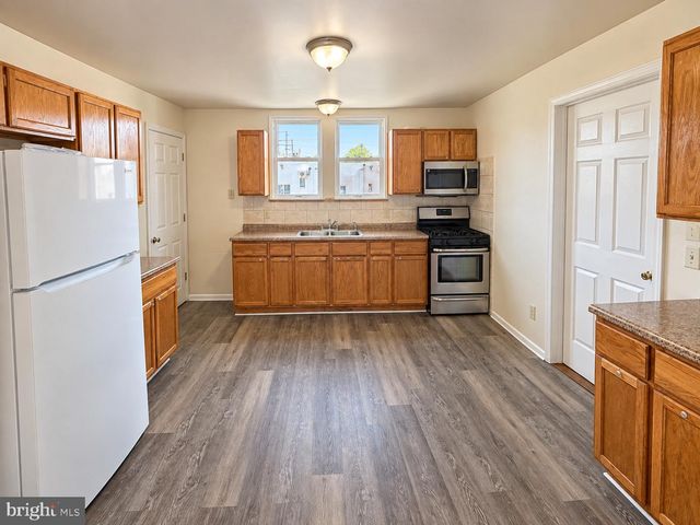 1501 RIVER RD, Cinnaminson, NJ 08077