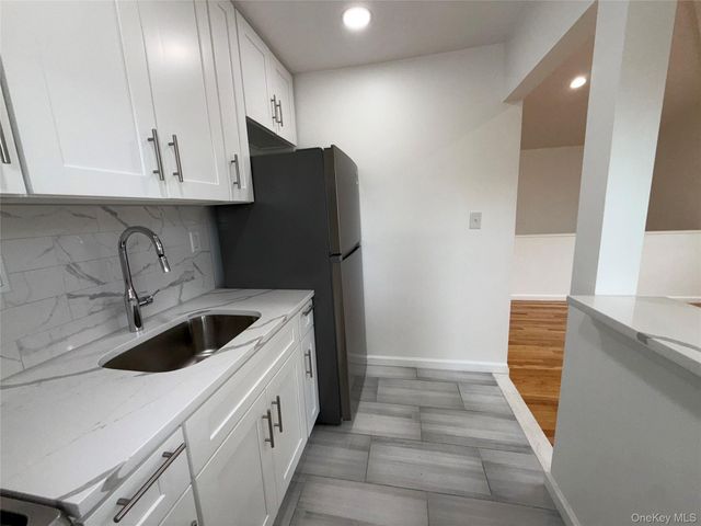 69-41 Burchell Avenue 2, Arverne, NY 11692