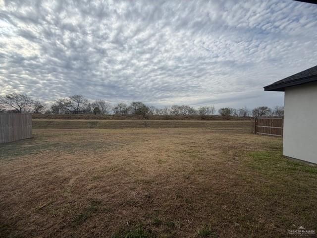 9448 W Queen Palm W Drive, Los Fresnos, TX 78566