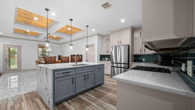 25445 Vine Circle, Cleveland, TX 77328