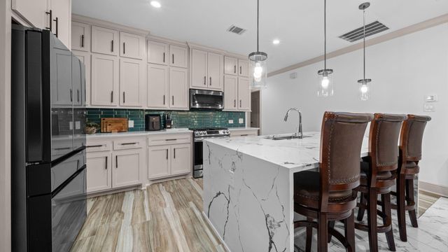 25445 Vine Circle, Cleveland, TX 77328