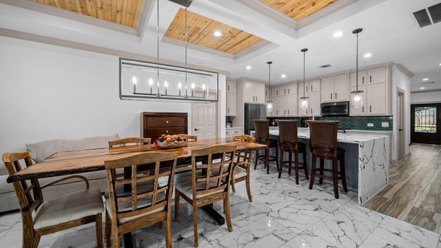 25445 Vine Circle, Cleveland, TX 77328