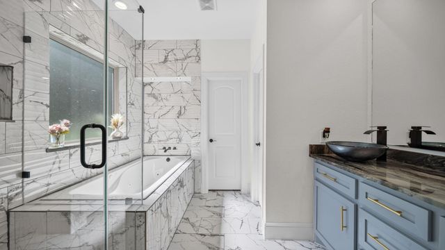 25445 Vine Circle, Cleveland, TX 77328