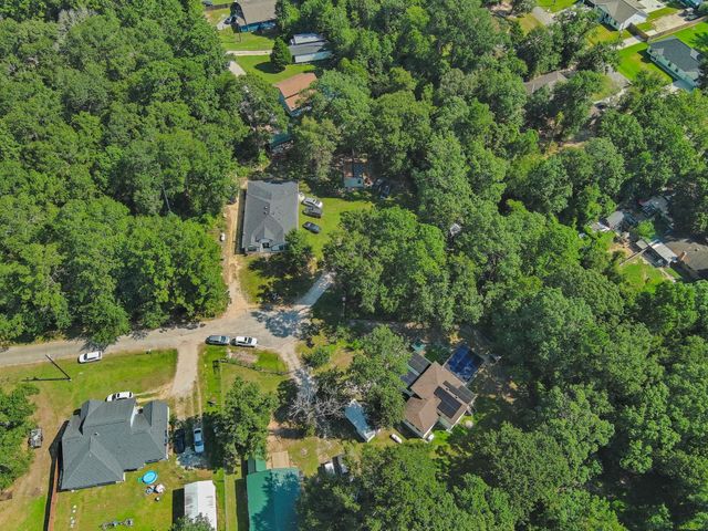 25445 Vine Circle, Cleveland, TX 77328
