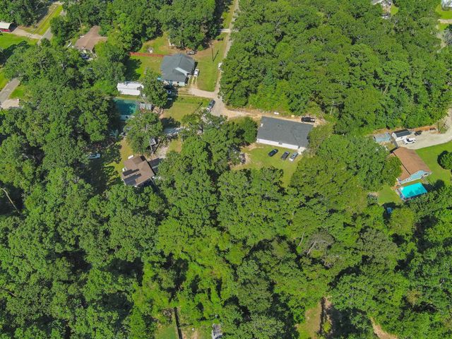 25445 Vine Circle, Cleveland, TX 77328