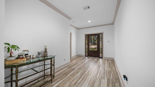 25445 Vine Circle, Cleveland, TX 77328