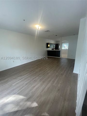5600 NW 114th Pl 202, Doral, FL 33178