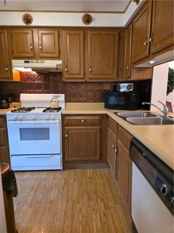 503 Winesap Dr, South Fayette, PA 15017