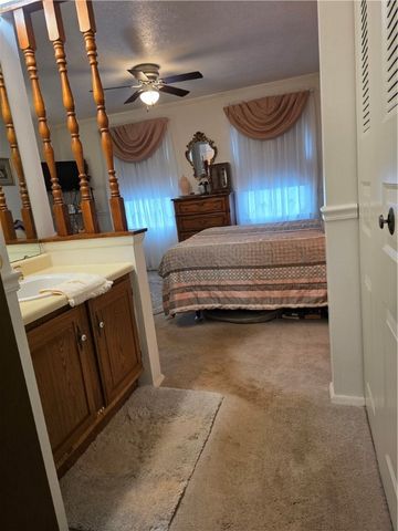 503 Winesap Dr, South Fayette, PA 15017