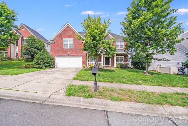 6227 Castlecove Road, Charlotte, NC 28278