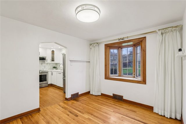 3027 Dwight Ave, Dormont, PA 15216