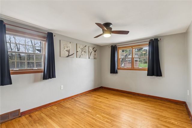 3027 Dwight Ave, Dormont, PA 15216