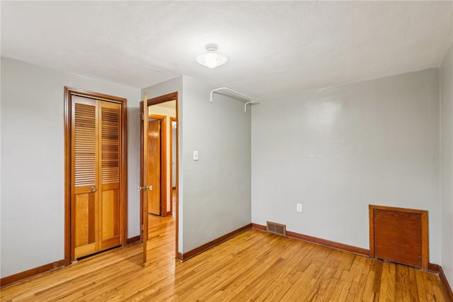 3027 Dwight Ave, Dormont, PA 15216