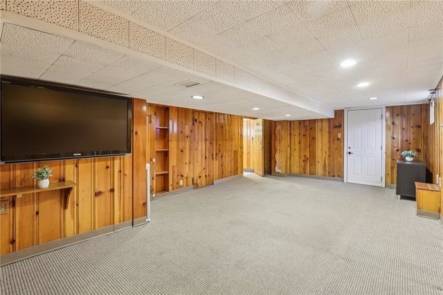 3027 Dwight Ave, Dormont, PA 15216