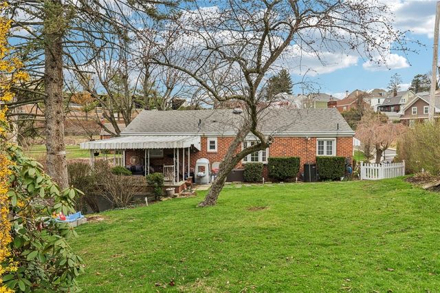 3027 Dwight Ave, Dormont, PA 15216