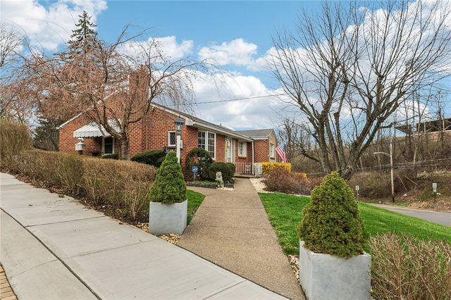 3027 Dwight Ave, Dormont, PA 15216