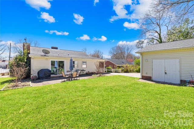 1912 Old West Lane, Gastonia, NC 28052