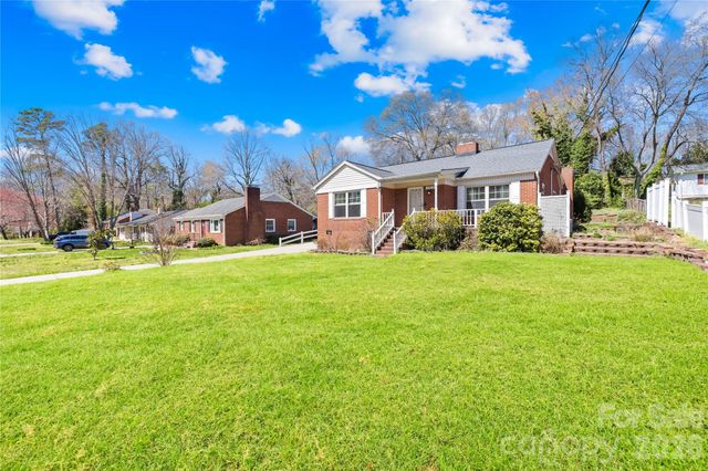 1912 Old West Lane, Gastonia, NC 28052