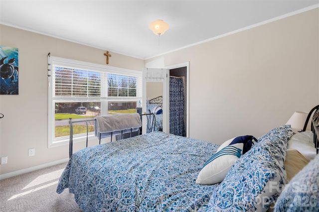 1912 Old West Lane, Gastonia, NC 28052