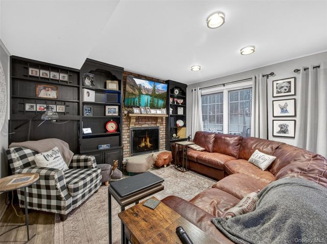 3 Claremont Lane, Suffern, NY 10901