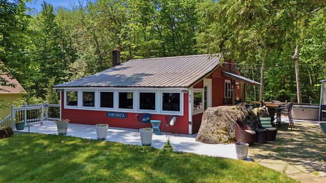 470 Mica Point Road, Barrington, NH 03825