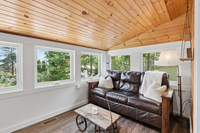 470 Mica Point Road, Barrington, NH 03825