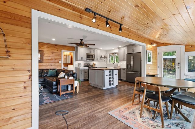 470 Mica Point Road, Barrington, NH 03825