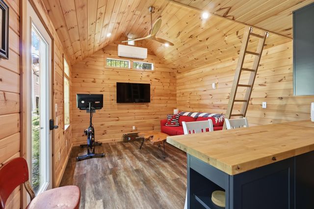470 Mica Point Road, Barrington, NH 03825