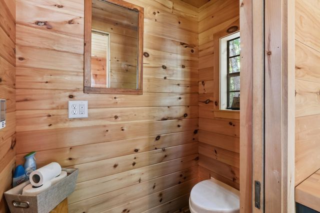 470 Mica Point Road, Barrington, NH 03825