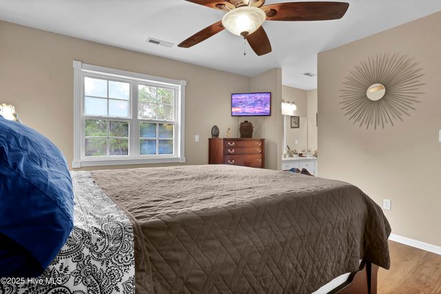 21801 Us 17 Highway, Hampstead, NC 28443