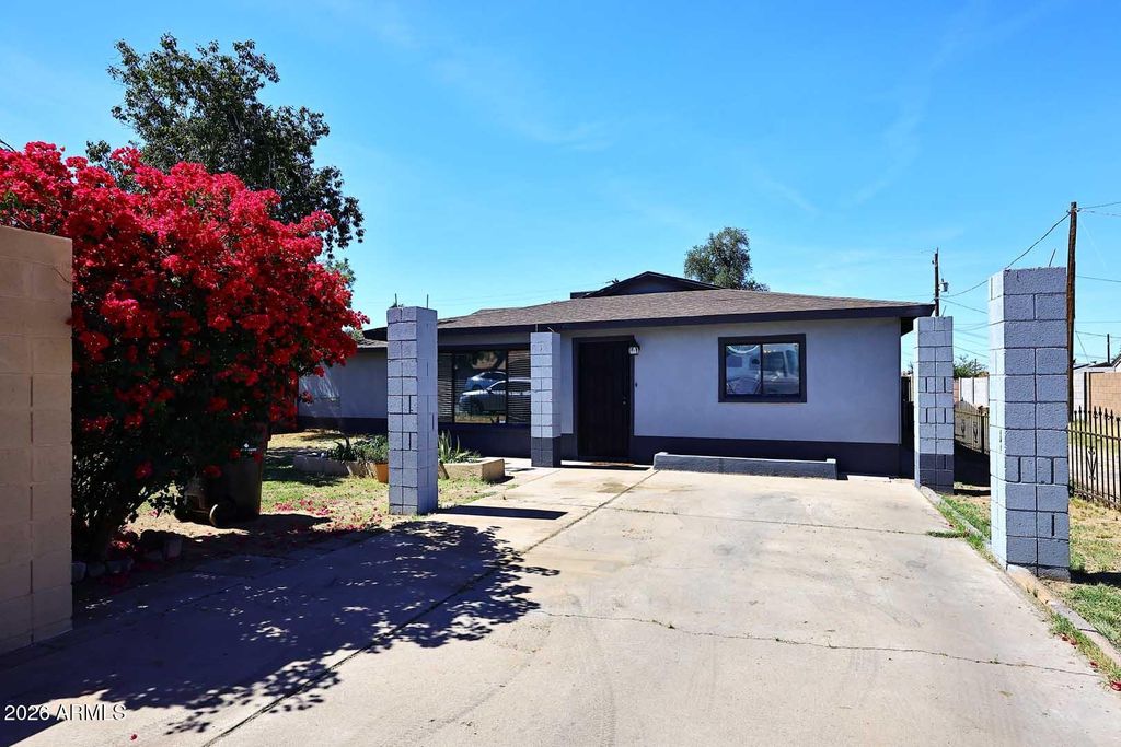 Image 1 of property listing at 6812 S 4th Avenue, Phoenix, AZ 85041