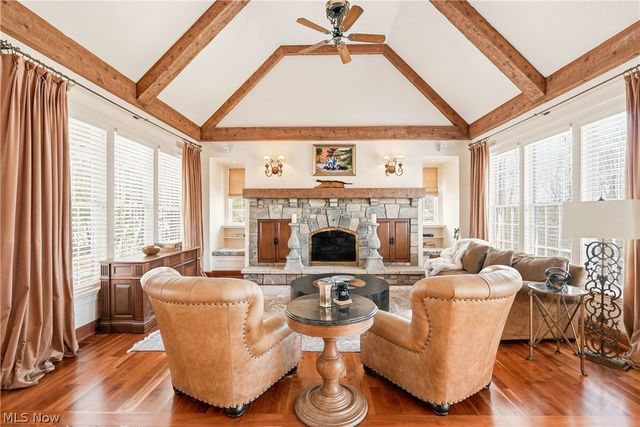 809 Village Trails, Gates Mills, OH 44040