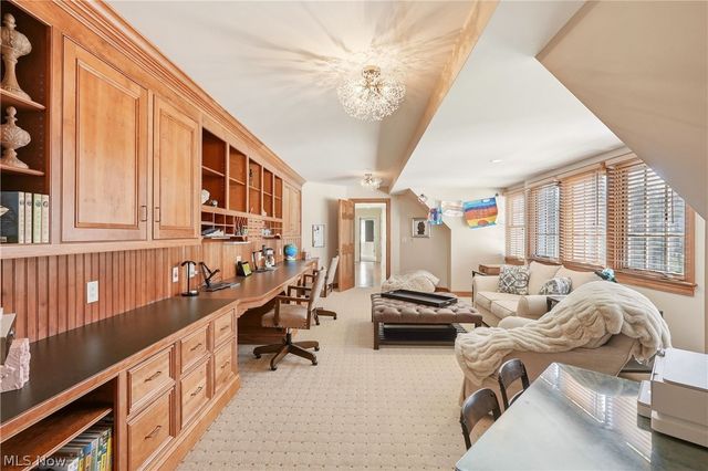 809 Village Trails, Gates Mills, OH 44040