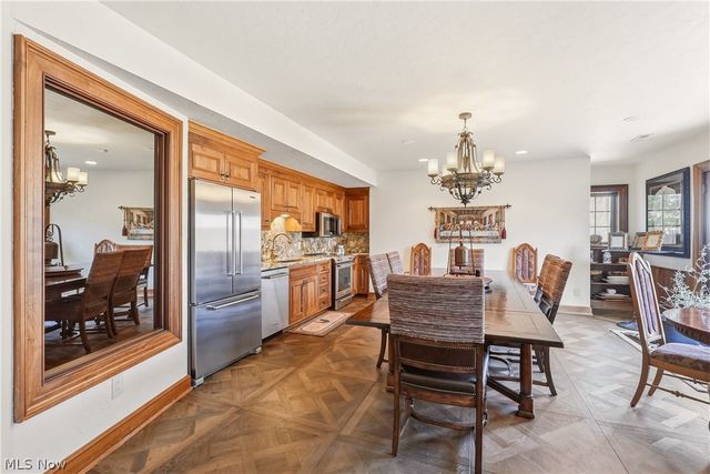 809 Village Trails, Gates Mills, OH 44040