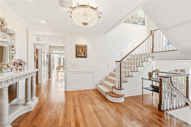809 Village Trails, Gates Mills, OH 44040