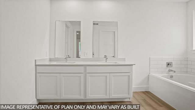 4633 Vernal Loop Trail, Conroe, TX 77303