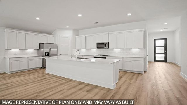 4633 Vernal Loop Trail, Conroe, TX 77303