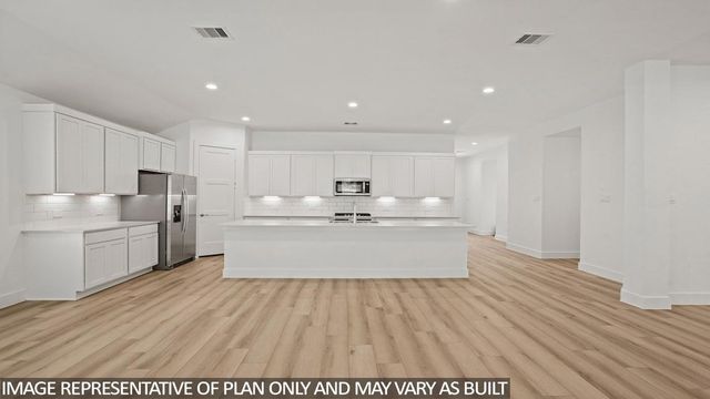 4633 Vernal Loop Trail, Conroe, TX 77303