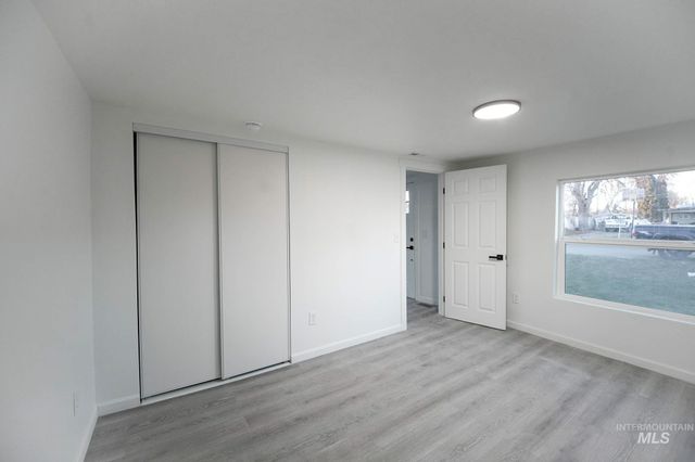 436 2nd St N, Nampa, ID 83687