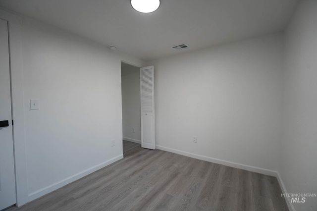 436 2nd St N, Nampa, ID 83687